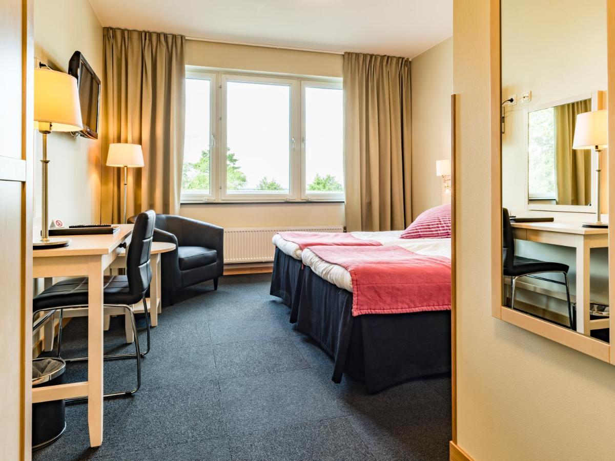 Ringsjoestrand Hotel Hörby エクステリア 写真