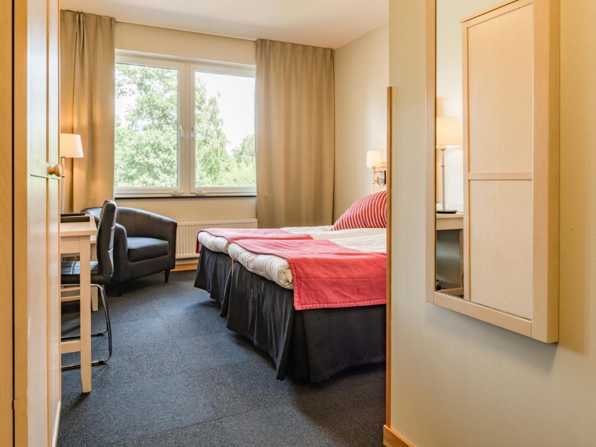 Ringsjoestrand Hotel Hörby エクステリア 写真