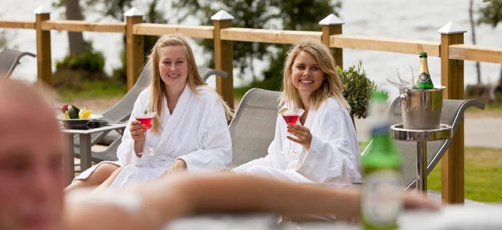 Ringsjoestrand Hotel Hörby エクステリア 写真
